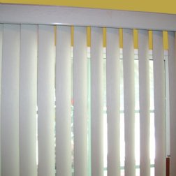 Persiana Clsica Vertical en PVC