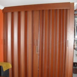 Puerta plegable PVC lisa HO