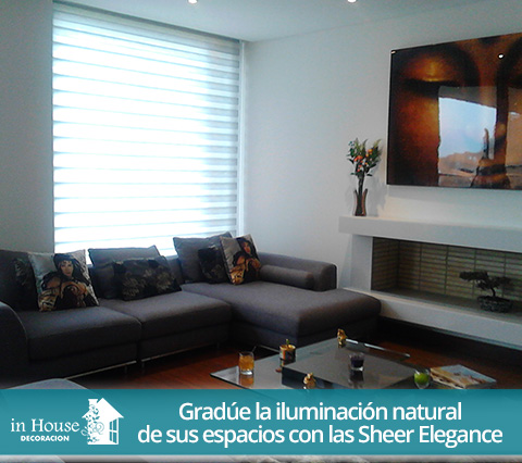 Cortinas Sheer Elegance sintticas en las ventanas de la sala